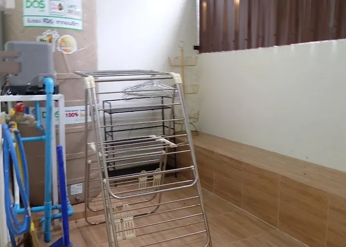 Phayathai Pink House-3br Family Townhouse Near Ari 別荘 *